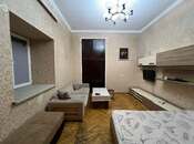 Satılır 2 otaqlı köhnə tikili 70 m², Sahil m., photo 2 from 8