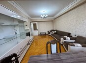 Satılır 2 otaqlı köhnə tikili 70 m², Azadlıq Prospekti m., photo 2 from 8