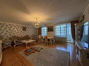 Satılır 5 otaqlı köhnə tikili 110 m², Bakıxanov q., photo 2 from 8