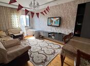 Satılır 2 otaqlı köhnə tikili 60 m², Qaraçuxur q., photo 1 from 8