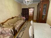 Satılır 3 otaqlı köhnə tikili 72 m², Qaraçuxur q., photo 2 from 8