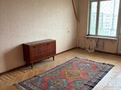 Satılır 4 otaqlı köhnə tikili 100 m², Azadlıq Prospekti m., photo 1 from 8
