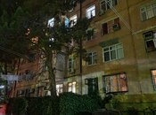 Satılır 2 otaqlı köhnə tikili 55 m², Memar Əcəmi m., photo 1 from 8
