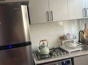 İcarəyə verilir 2 otaqlı həyət evi/bağ evi 60 m², İnşaatçılar m., photo 3 from 8