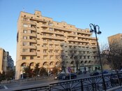 Satılır 3 otaqlı köhnə tikili 91 m², Elmlər Akademiyası m., photo 1 from 8