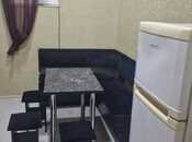 Сдаётся 3-комн. вторичка 90 м², м. Низами, photo 1 from 8