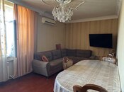 Satılır 2 otaqlı köhnə tikili 65 m², Bakıxanov q., photo 2 from 8