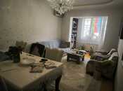 Satılır 2 otaqlı köhnə tikili 60 m², Əhmədli q., photo 1 from 8