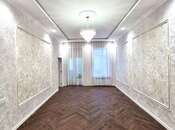 Продаётся 2-комн. вторичка 65 м², м. 28 мая, photo 1 from 8