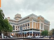 İcarəyə verilir 5 otaqlı köhnə tikili 90 m², Sahil m., photo 1 from 8