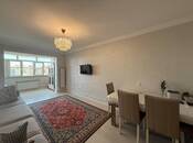 Satılır 3 otaqlı köhnə tikili 80 m², Xalqlar Dostluğu m., photo 1 from 8