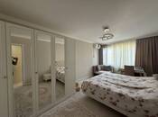 Satılır 3 otaqlı köhnə tikili 80 m², Xalqlar Dostluğu m., photo 5 from 8