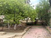 Satılır 8 otaqlı həyət evi/bağ evi 800 m², Badamdar q., photo 3 from 8