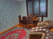 Satılır 2 otaqlı köhnə tikili 60 m², İnşaatçılar m., photo 2 from 8