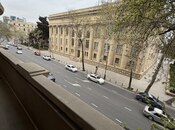 Satılır 3 otaqlı yeni tikili 160 m², Sahil m., photo 1 from 8