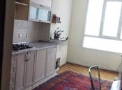 Satılır 2 otaqlı köhnə tikili 80 m², Nizami m., photo 3 from 7