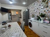 Satılır 2 otaqlı köhnə tikili 70 m², İnşaatçılar m., photo 6 from 8