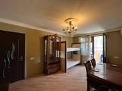 Satılır 2 otaqlı köhnə tikili 55 m², İnşaatçılar m., photo 2 from 8