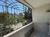 Satılır 2 otaqlı köhnə tikili 55 m², Qara Qarayev m., photo 1 from 8