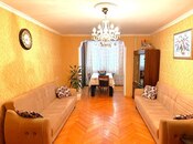 Satılır 3 otaqlı köhnə tikili 85 m², Nizami m., photo 1 from 7