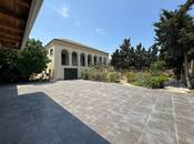 Satılır 5 otaqlı həyət evi/bağ evi 320 m², Şüvəlan q., photo 1 from 8