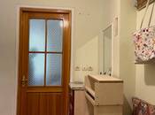 Satılır 1 otaqlı köhnə tikili 35 m², İnşaatçılar m., photo 1 from 8