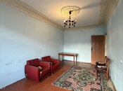 Satılır 2 otaqlı köhnə tikili 60 m², Yasamal r., photo 2 from 8