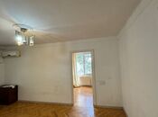 Satılır 2 otaqlı köhnə tikili 40 m², Elmlər Akademiyası m., photo 2 from 8
