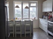 Продаётся 3-комн. новостройка 162 м², м. Низами, photo 1 from 8
