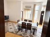 Продаётся 4-комн. новостройка 120 м², м. Низами, photo 1 from 8