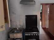 Satılır 2 otaqlı köhnə tikili 57 m², photo 2 from 8