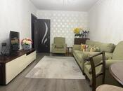Satılır 3 otaqlı köhnə tikili 74 m², Xalqlar Dostluğu m., photo 2 from 8