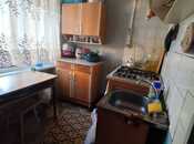 Satılır 3 otaqlı köhnə tikili 50 m², İnşaatçılar m., photo 7 from 8