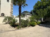 Satılır 9 otaqlı həyət evi/bağ evi 600 m², Nəsimi m., photo 2 from 8
