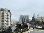 Satılır 2 otaqlı köhnə tikili 61 m², İçəri Şəhər m., photo 1 from 8