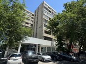 Satılır 3 otaqlı köhnə tikili 80 m², Nəsimi r., photo 1 from 8