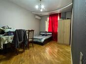 Продаётся 2-комн. вторичка 50 м², м. 20 января, photo 1 from 7
