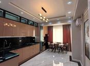 İcarəyə verilir 3 otaqlı yeni tikili 140 m², 28 May m., photo 3 from 8