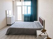 Satılır 2 otaqlı yeni tikili 70 m², Saray q., photo 1 from 8
