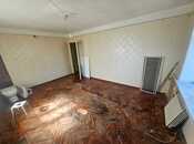 Satılır 2 otaqlı köhnə tikili 50 m², İnşaatçılar m., photo 3 from 8