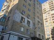 Satılır 2 otaqlı köhnə tikili 50 m², İnşaatçılar m., photo 1 from 8