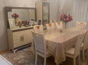 Продаётся 4-комн. вторичка 100 м², Хатаинский р., photo 1 from 8