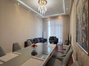 Сдаётся 2-комн. новостройка 70 м², м. Низами, photo 3 from 8