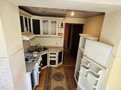 Satılır 3 otaqlı köhnə tikili 90 m², Gənclik m., photo 1 from 8