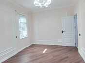 Satılır 2 otaqlı köhnə tikili 45 m², İnşaatçılar m., photo 2 from 8