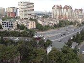 Продаётся 11-комн. дом/дача 300 м², м. Кара Караев, photo 1 from 8