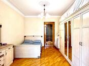 Satılır 2 otaqlı köhnə tikili 70 m², Nizami m., photo 5 from 8