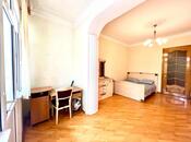 Satılır 2 otaqlı köhnə tikili 70 m², Nizami m., photo 4 from 8