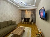 Продаётся 2-комн. вторичка 70 м², м. Азадлыг проспекти, photo 1 from 5