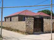 Satılır 5 otaqlı həyət evi/bağ evi 200 m², Yeni Ramana q., photo 2 from 8
